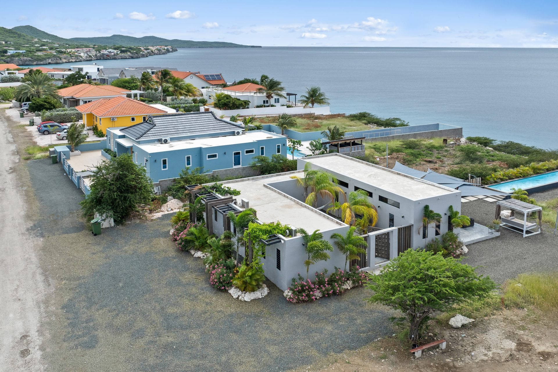 3-bedroom freehold villa in Jeremi — photo 1 of 5